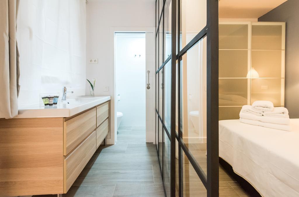 Hortaleza City Center Madrid Bagian luar foto