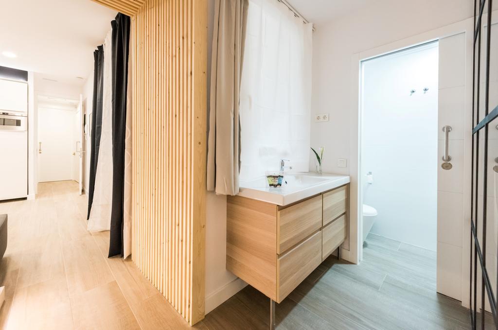 Hortaleza City Center Madrid Bagian luar foto