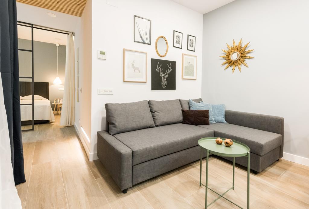 Hortaleza City Center Madrid Bagian luar foto
